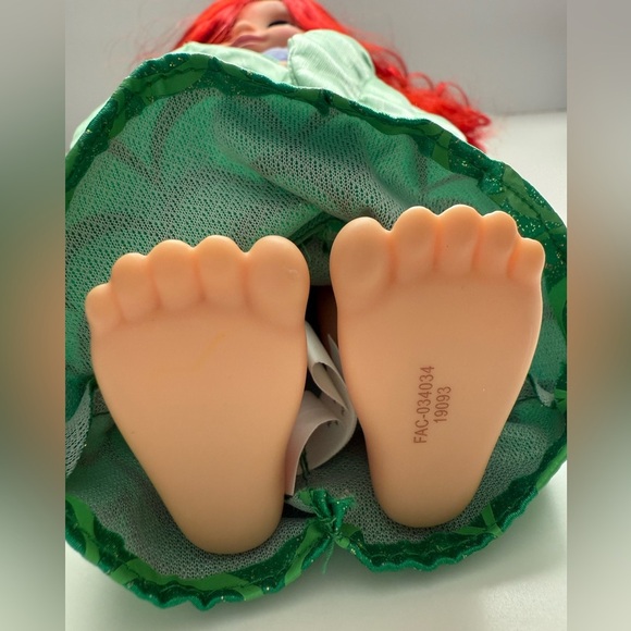 16” Ariel Little Mermaid Doll - Picture 6 of 10